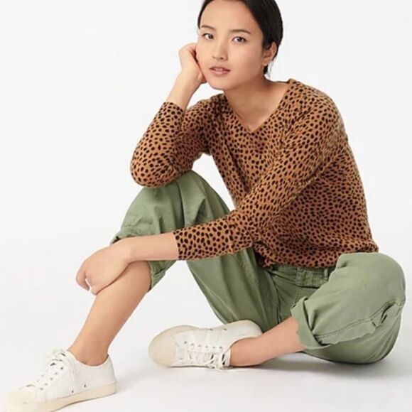 J. Crew LAYLA Camel Tan Black Dot Animal Print 100% Cashmere Crew Neck Sweater - Picture 2 of 15